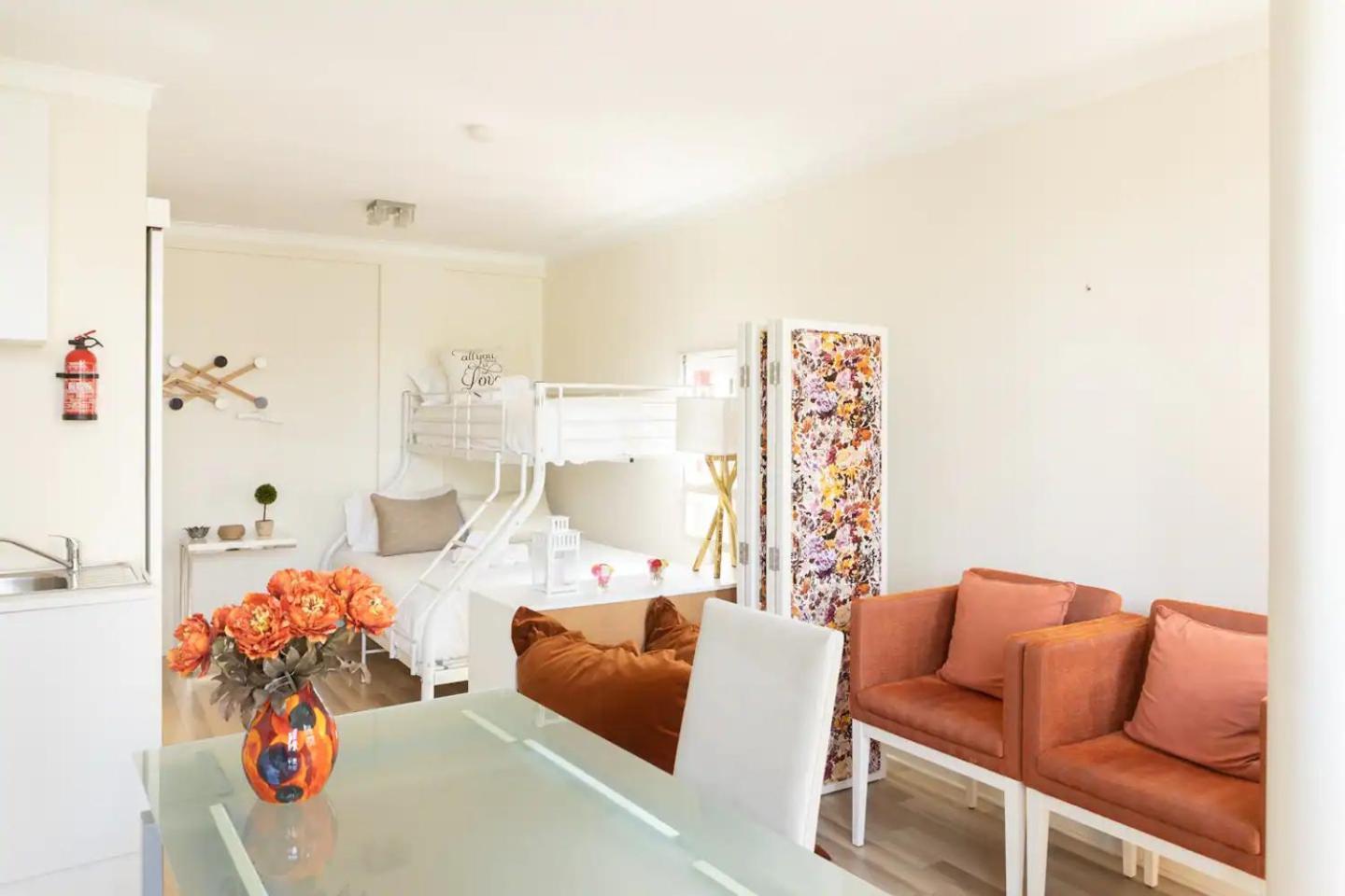 Cozy Studio Apartment In The Heart Of Oporto Extérieur photo